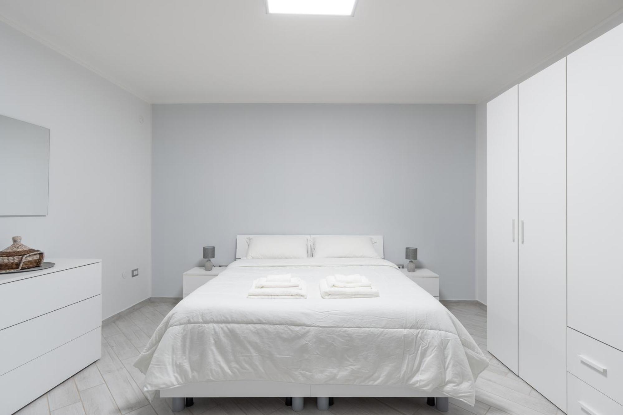 Modern Flat In The Heart Of Near Man Appartement Napels